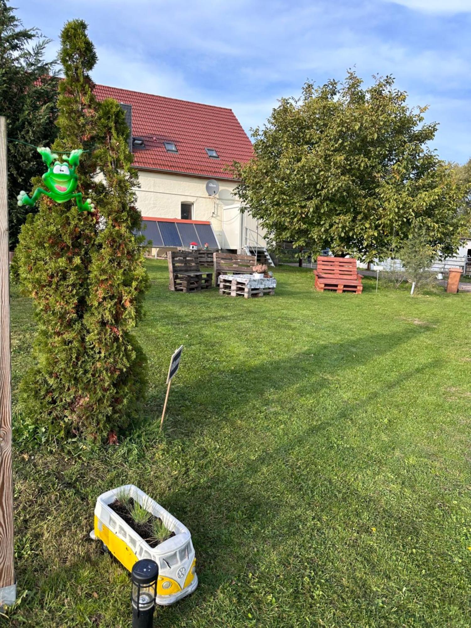 Ruhiges Wohlfuehlzimmer Auf Dem Pferdehof Gut Greppin - Mit Kochnische, Wlan & Kostenlosem Parken Экстерьер фото